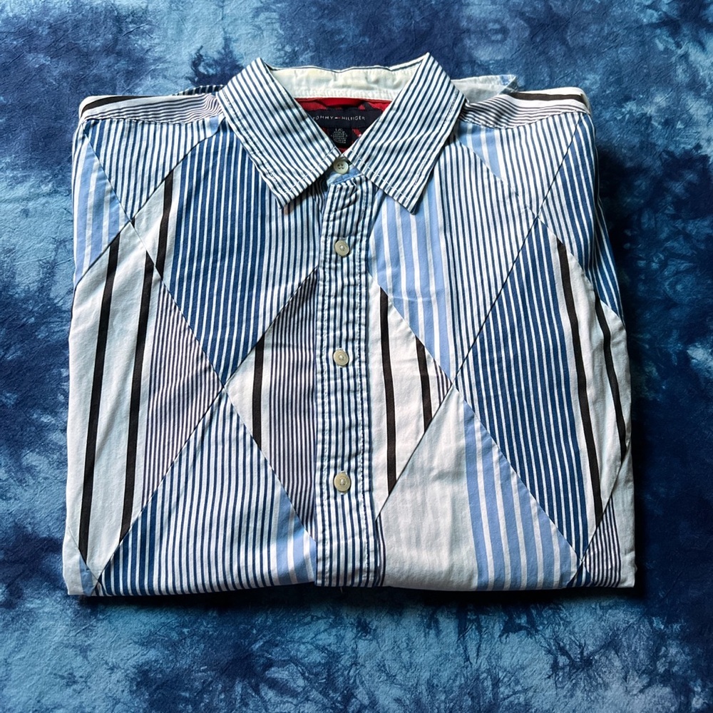 Tommy Hilfiger, Geometric, Abstract, Striped, Button Down shirt.
